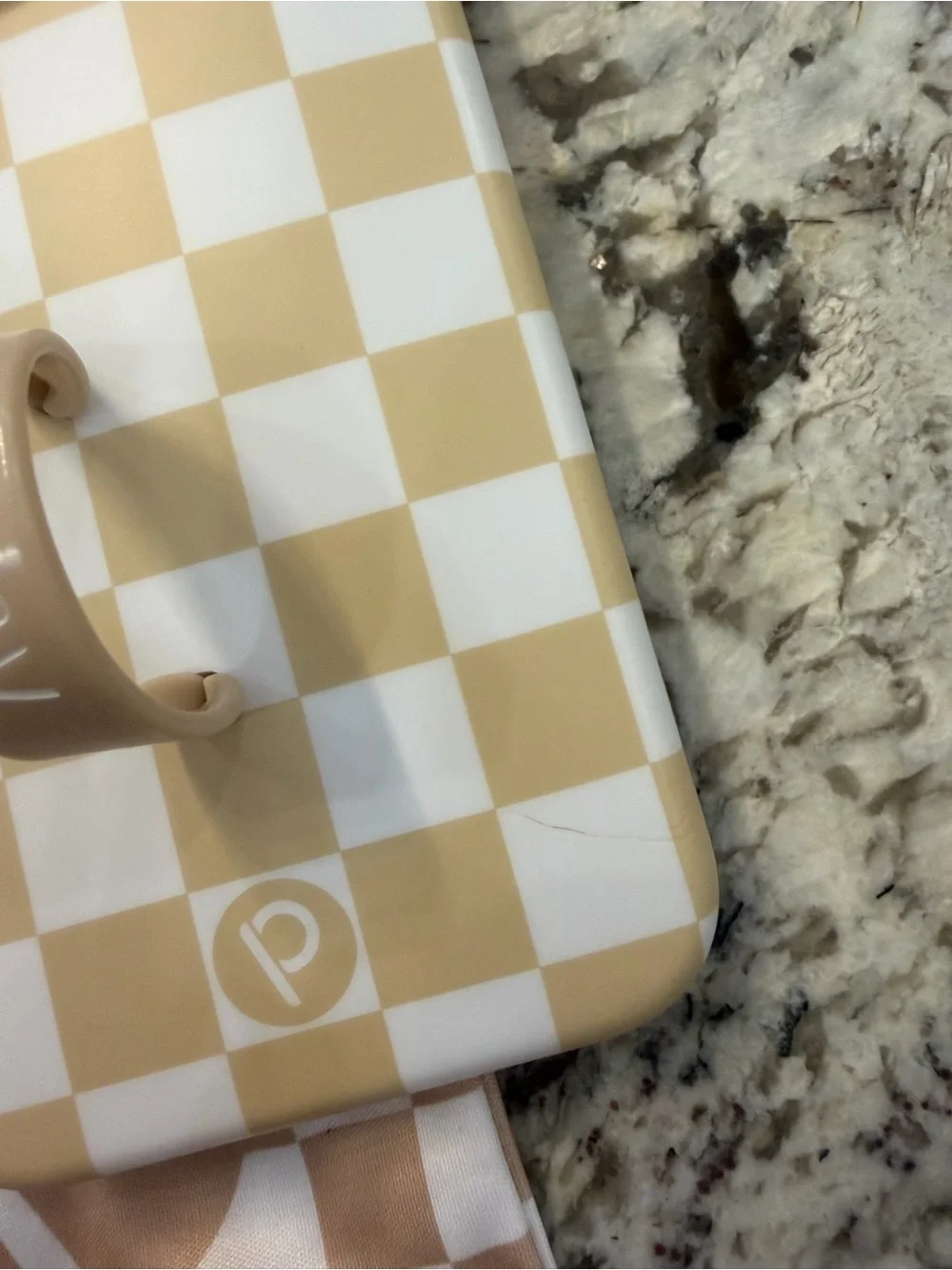 Loopy Case Beige and White Checkerboard iPhone Case with Loop Grip